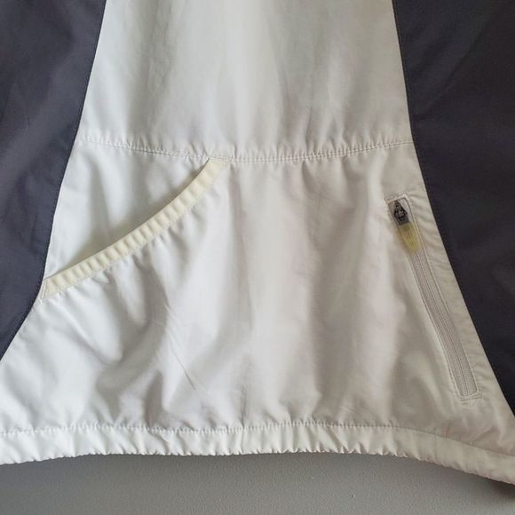 North Face Flight Series Womens White & Gray Light Windbreaker Jacket Size Large - Picture 8 of 9